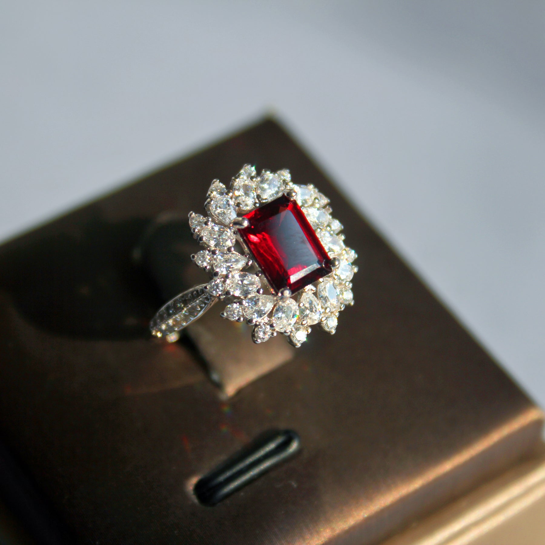 Garnet Jewelry SS-3003